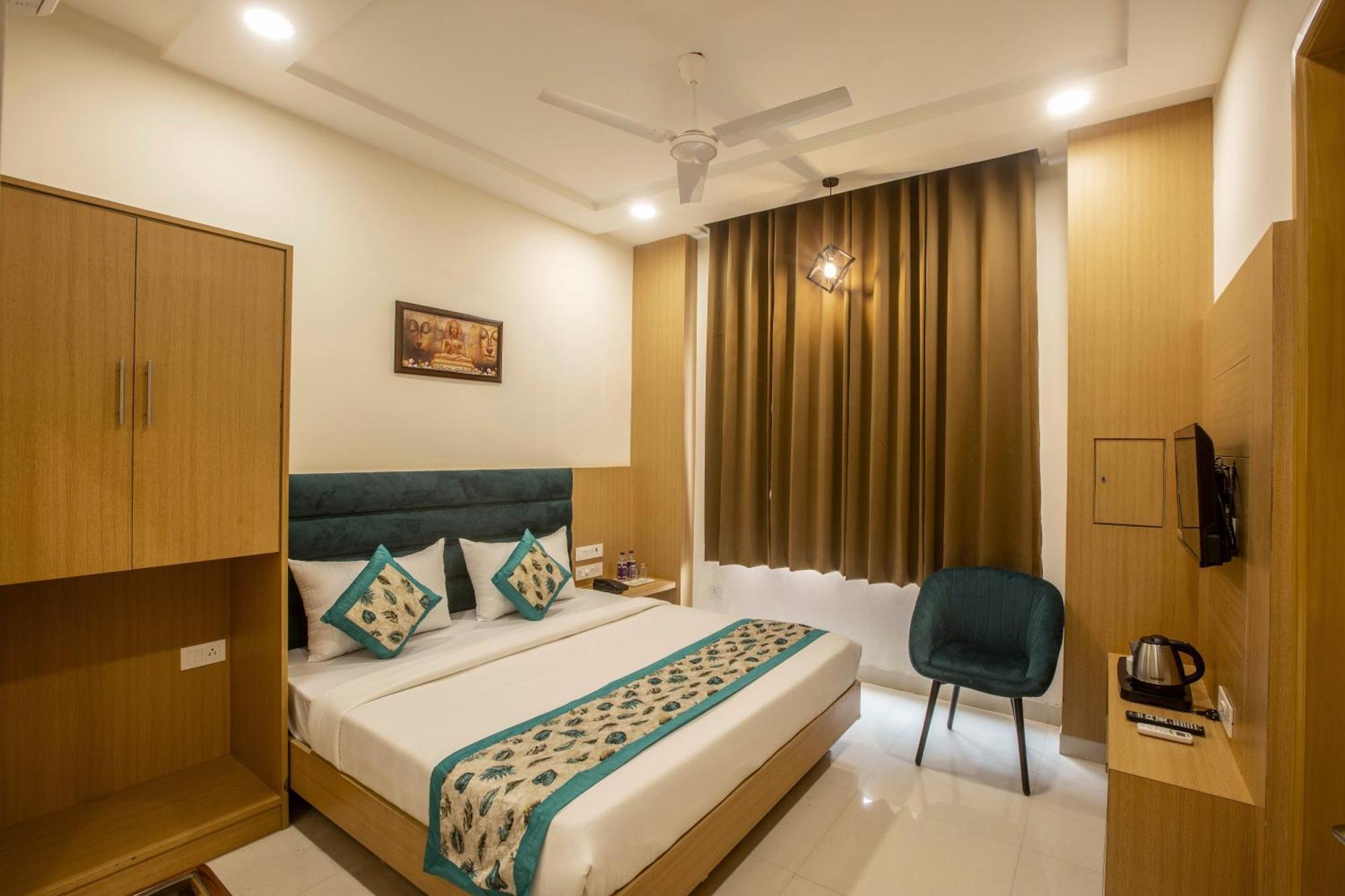 Hotel Prithvi Palace Igi Airport Delhi Új-Delhi Kültér fotó